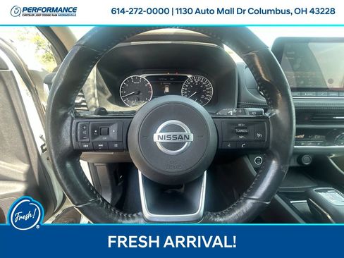 Used 2021 Nissan Rogue S FWD image 19