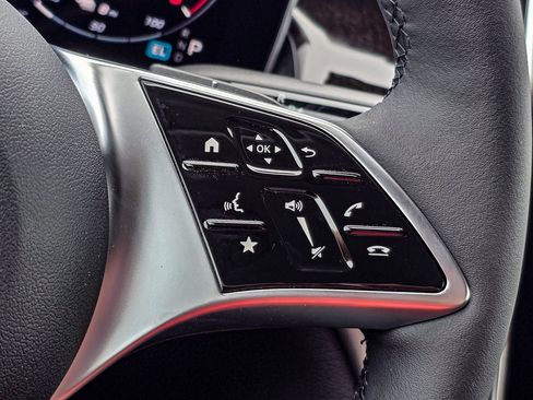 New 2025 Mercedes-Benz GLC 350e 4MATIC image 23