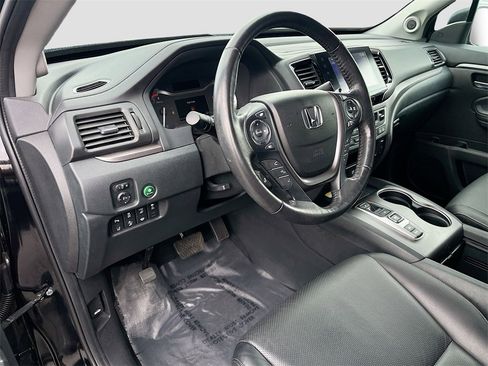 Used 2023 Honda Ridgeline RTL-E image 9