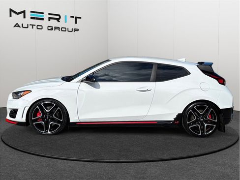 Used 2022 Hyundai Veloster N N Coupe 3D image 5