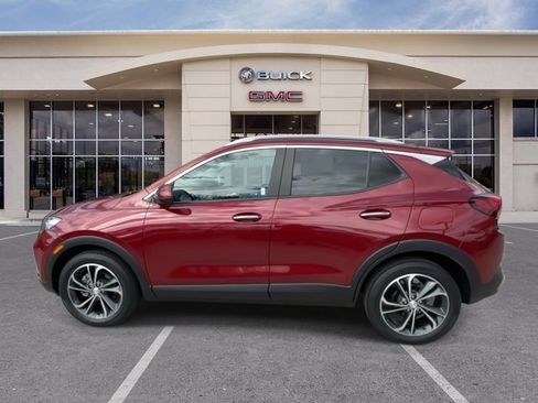 Certified 2022 Buick Encore GX Select image 7
