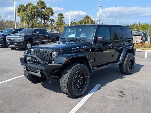 Used 2016 Jeep Wrangler Unlimited Rubicon w/ Connectivity Group image 3