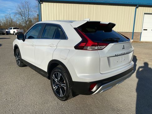 Used 2023 Mitsubishi Eclipse Cross SE image 5