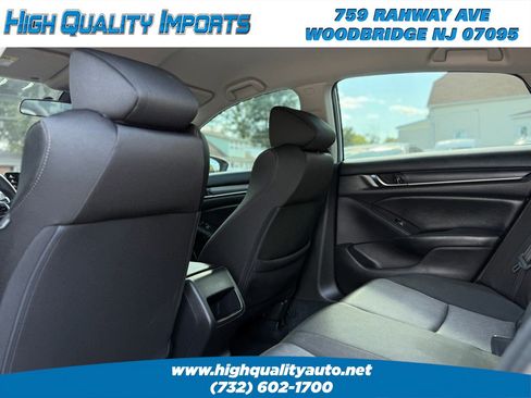 Used 2022 Honda Accord LX image 36