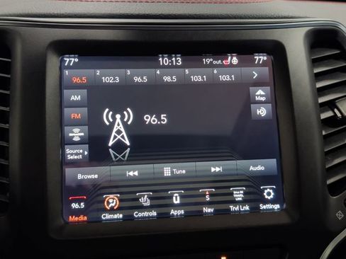 Used 2021 Jeep Cherokee Trailhawk w/ Sun, Sound & Nav Group image 19