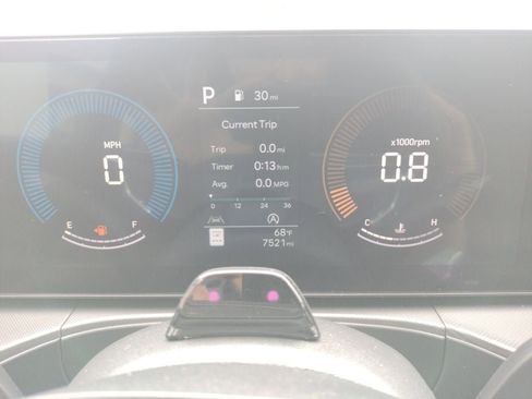 Used 2025 Hyundai Santa Fe SEL FWD image 20