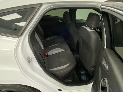 Used 2016 Ford Focus ST FWD image 37