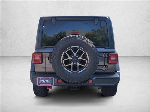 Used 2024 Jeep Wrangler Unlimited Rubicon w/ Technology Group AWD/4WD image 6