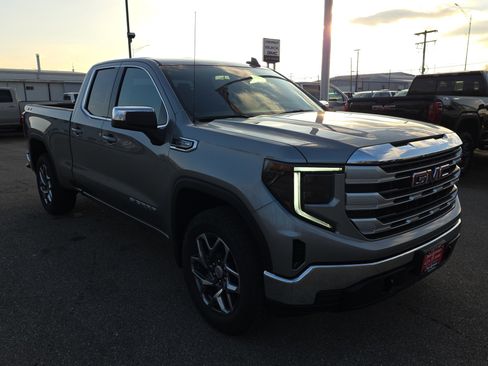 New 2026 GMC Sierra 1500 SLE w/ X31 Off-Road Package image 2