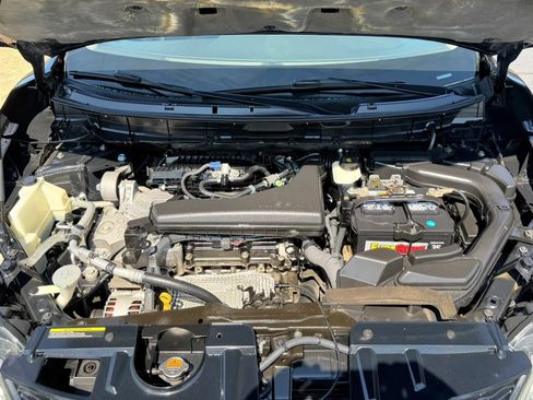 Used 2014 Nissan Rogue SV FWD image 28