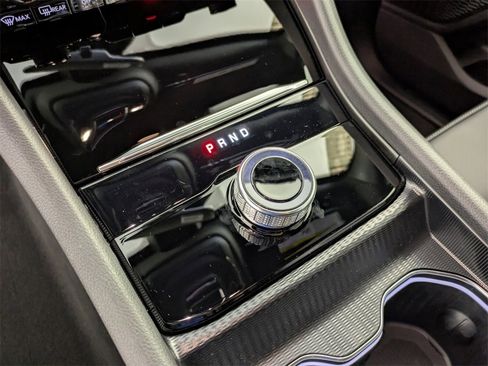 New 2025 Jeep Grand Cherokee Limited w/ Black Appearance Package image 23