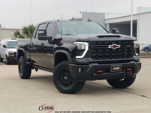 Used 2026 Chevrolet Silverado 2500 ZR2 AWD/4WD image 1