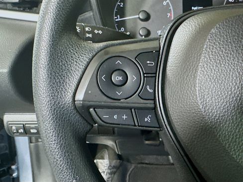 Used 2023 Toyota Corolla LE FWD image 16