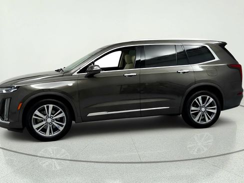 Certified 2020 Cadillac XT6 Premium Luxury FWD image 2