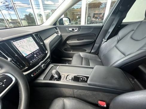 Certified 2024 Volvo XC60 B5 Core w/ Climate Package AWD/4WD image 21