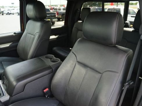 Used 2015 Ford F250 Lariat w/ Lariat Ultimate Package AWD/4WD image 10