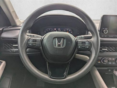 Used 2024 Honda Accord EX image 15