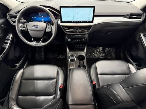 Used 2025 Ford Escape Platinum AWD/4WD image 11