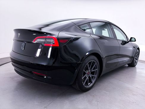 Used 2023 Tesla Model 3 Standard Range RWD image 14