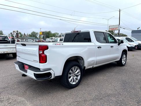 Used 2021 Chevrolet Silverado 1500 Custom image 9