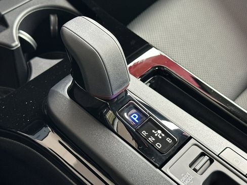 New 2026 Toyota Prius Plug-In Hybrid image 18