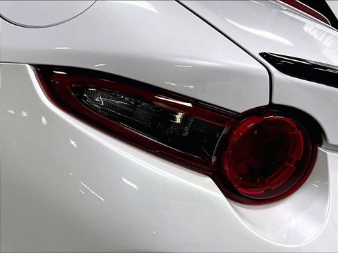 Used 2023 MAZDA MX-5 Miata Grand Touring image 29