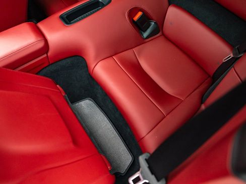 Used 2017 Porsche 911 Turbo S image 35