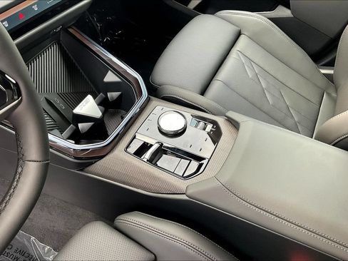 New 2026 BMW X3 xDrive30i w/ Premium Package AWD/4WD image 18