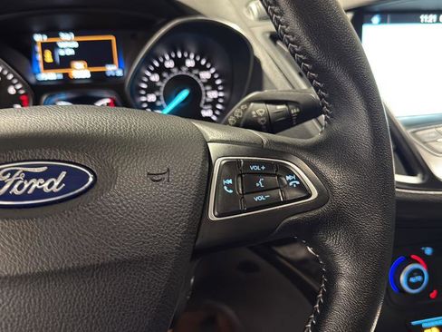 Used 2019 Ford Escape SE AWD/4WD image 22