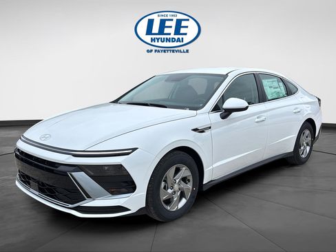 New 2026 Hyundai Sonata SE FWD image 8