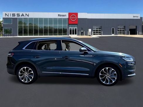 Used 2023 Lincoln Nautilus Reserve w/ Equipment Group 201A AWD/4WD image 2