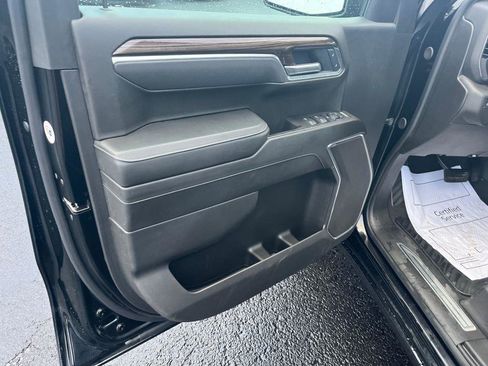 Used 2025 Chevrolet Silverado 1500 RST image 18