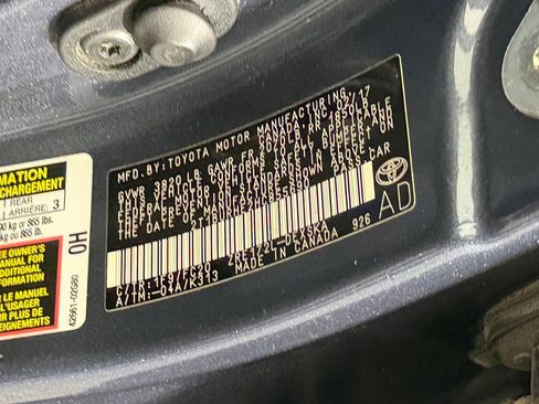 Used 2017 Toyota Corolla SE w/ Carpet Mat Package (TMS) image 20