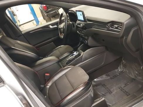 Used 2024 Ford Escape ST-Line AWD/4WD image 36