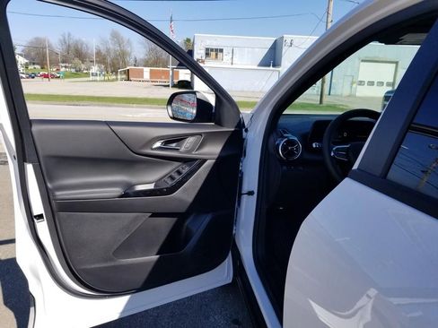 New 2026 Chevrolet Equinox LT w/ Safety and Technology Package image 12