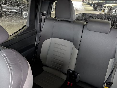 Certified 2024 Toyota Tacoma TRD Off-Road AWD/4WD image 13