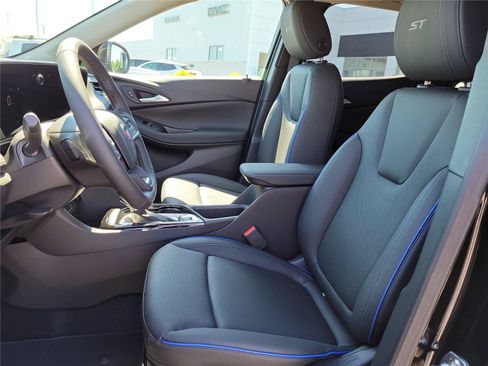 New 2026 Buick Encore GX Sport Touring w/ Comfort Package FWD image 15