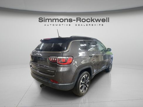Used 2024 Jeep Compass Limited AWD/4WD image 5