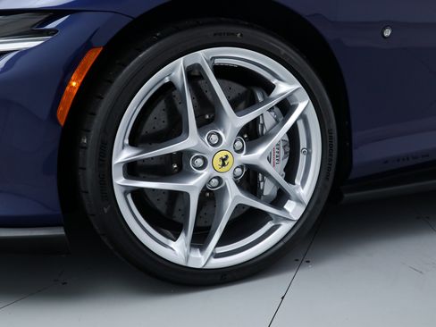 Certified 2026 Ferrari Roma Spider RWD image 16
