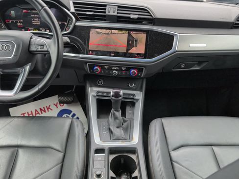 Used 2022 Audi Q3 2.0T Premium Plus w/ Premium Plus Package image 20