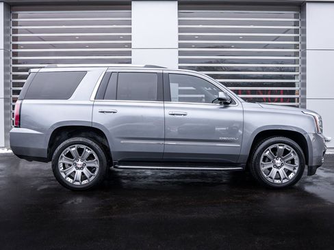 Used 2018 GMC Yukon Denali w/ Open Road Package image 3