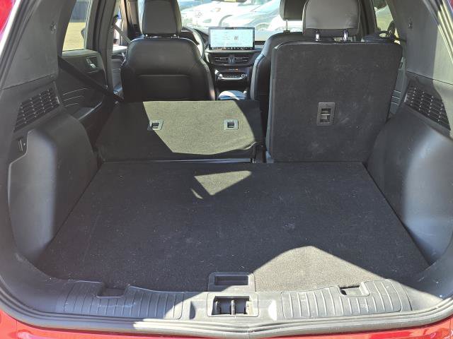 Used 2024 Ford Escape ST-Line w/ Tech Pack #1 AWD/4WD image 24