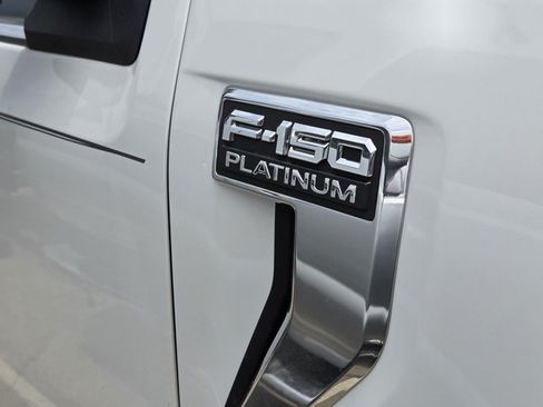 Used 2022 Ford F150 Platinum w/ Equipment Group 701A High AWD/4WD image 31