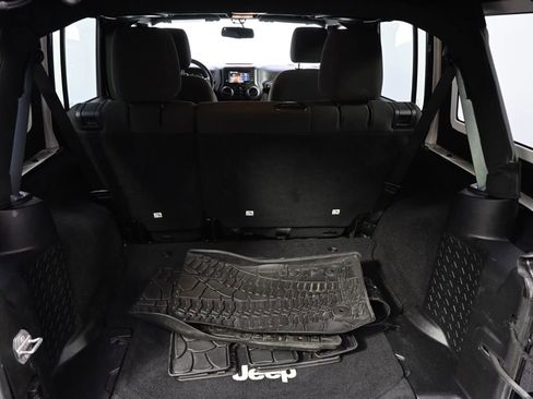 Used 2015 Jeep Wrangler Unlimited Sport w/ Quick Order Package 24S image 19