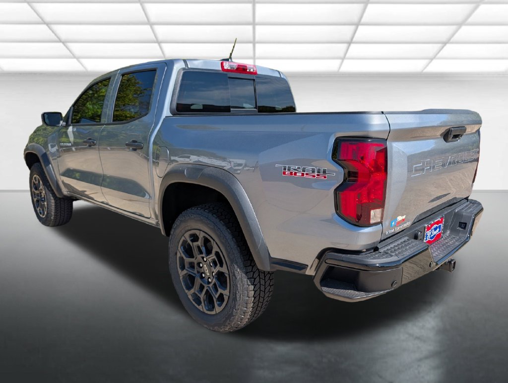 New 2026 Chevrolet Colorado Trail Boss AWD/4WD image 2
