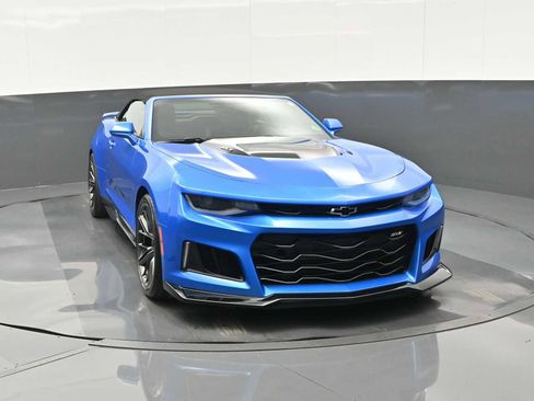 Used 2024 Chevrolet Camaro ZL1 image 3