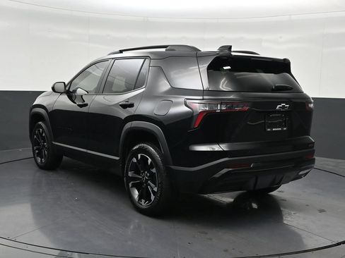 Used 2026 Chevrolet Equinox RS FWD image 3