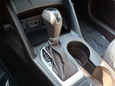 Used 2014 Hyundai Tucson GLS image 17