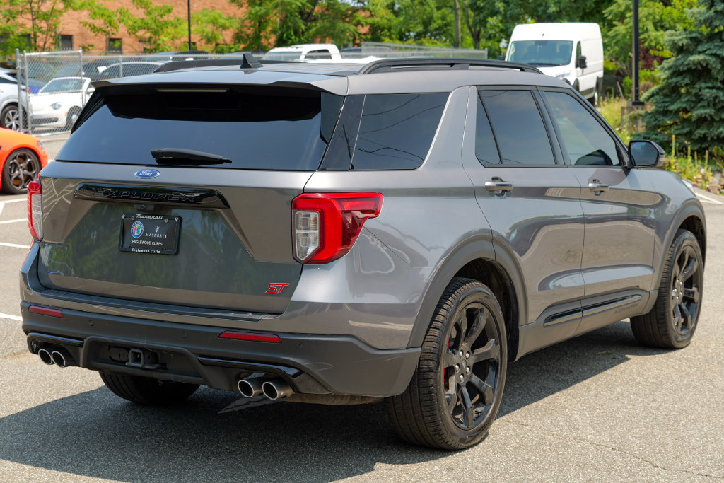 Used 2024 Ford Explorer ST w/ Equipment Group 401A AWD/4WD image 7