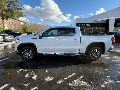 New 2026 GMC Sierra 1500 SLT w/ SLT Premium Package image 2